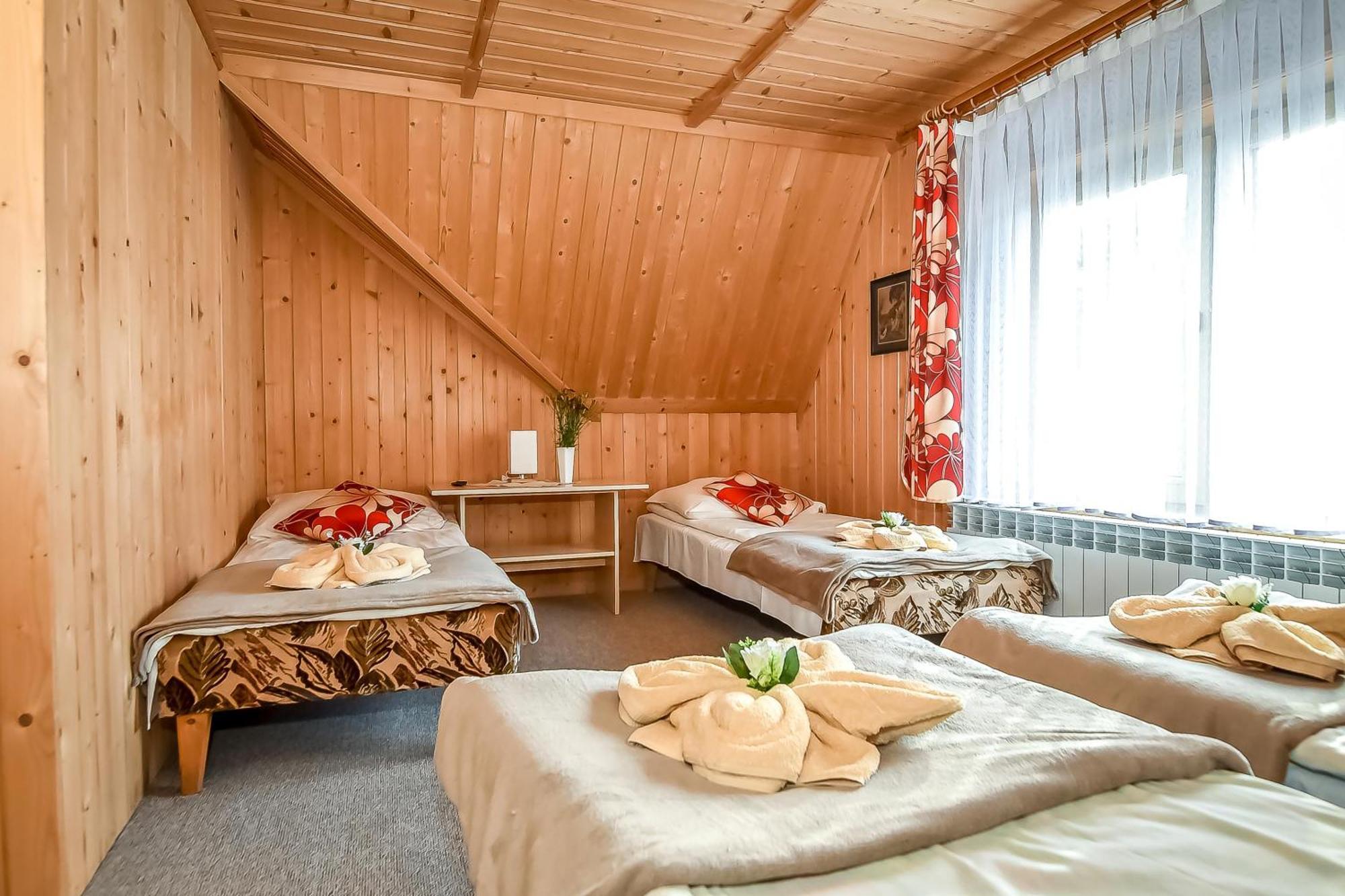 U Justynki Bed & Breakfast Małe Ciche Exterior photo